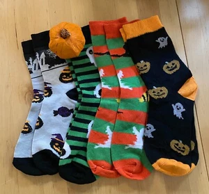 Assorted Halloween Socks and Booty Bundle and Lot of Unisex Kids and Adults - Picture 1 of 43