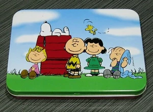 Peanuts Snoopy Charlie Brown Playing Cards 2 Decks & Tin Unused - Picture 1 of 3