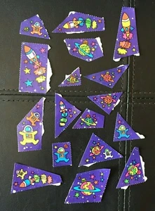 Vintage 1989 Lisa Frank Single Stickers S122 Astronaut Space Planets Space Ship - Picture 1 of 3