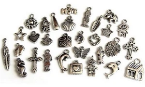 30 Charms _ KONVOLUT VERSCHIEDENE MIXE Arg. von 11 bis 27 mm _ Perlen Charms Kreation Schmuck - Bild 1 von 1