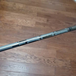 Eje de madera rígido flexible PING TOUR cromado PGC002 75 g con punta PING y agarre. Nuevo - Imagen 1 de 6