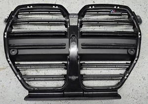 2021 2022 2023 BMW M3  M4 COMPETITION FRONT CENTER GRILLE 51-13-8-081-141 OEM - Picture 1 of 9