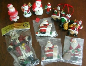 GRANDE LOTTO di 11 statuine BABBO NATALE decorazioni ornamenti artigianali alcune nuove con scatola - Foto 1 di 6