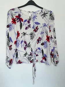 Corbata floral recortada de mango talla M - Imagen 1 de 4