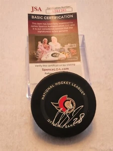 CLAUDE GIROUX signed SENATORS official game puck JSA COA - Picture 1 of 2