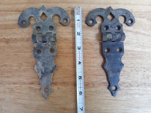 Pair of Antique Metal Hinges 352 - Picture 1 of 4