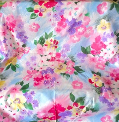Bright Bouquet of Flowers Chintz Fabric 2 yds., Crafts, Home Decor, Vintage - Image 1 of 4