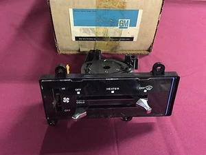 NOS 85-86 CHEVROLET / GMC TRUCK SUBURBAN BLAZER HEATER CONTROLS GM 16034561 - Picture 1 of 3