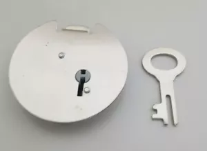 Sparschwein Schloß 42mm mit Schlüssel Metall - Bild 1 von 1