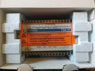 TELEMECANIQUE TSX 17 TSX17-10 TSX 170 2028 V1.4 - TSX 1702028 + EEPROM TSXMC70 - Photo 1/4