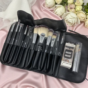 NEW AOA Studio 12 Piece Hi-Def Professional Makeup Brush Set + Case BONUS - Picture 1 of 6