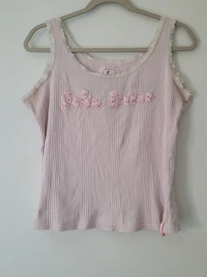 Tanque John Deere Pi K ligero mediano 7/9 para mujer.  Pequeño agujero en el dobladillo trasero.  Ver fotos Foto 1 de 4