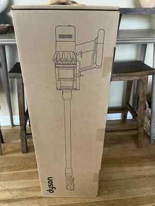 Dyson Outsize+Plus Stick Vacuum Cordless Nickel Red SV29 BRAND NEW - Picture 1 of 10