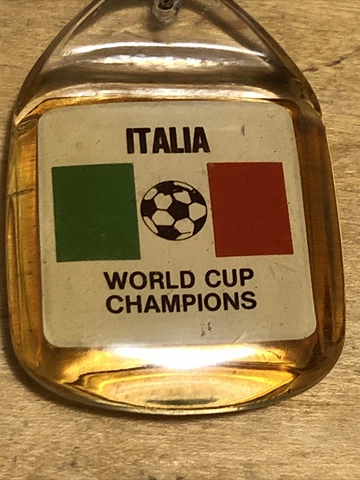 1982 Key Ring Chain Italia Vintage Italy World Cup Champions Rare Spain Soccer Cover
