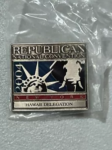 Prendedor de solapa de delegación de Hawái 2004 RNC Convención Nacional Republicana Nueva York - Imagen 1 de 2