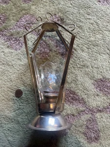 Brass tone tea light holder - Picture 1 of 4