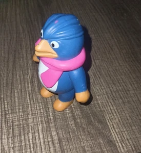 Figura de pingüino azul y rosa de mi monstruo cantor juguete coleccionable o exhibición - Imagen 1 de 4