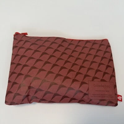 Virgin Atlantic Airlines Upper Class Amenity Kit REN Goodie Bag NEW Unopened - Image 1 of 4