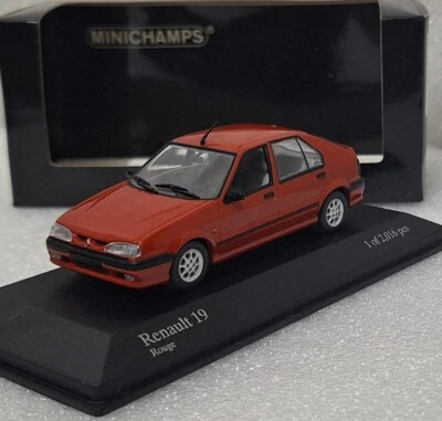 Renault 19 Red 1992 1:43 Minichamps 400113700 EXTREMELY RARE!! - Image 1 of 4