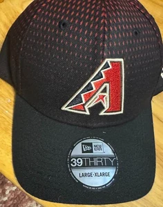 Arizona Diamondbacks New Era Black 39THIRTY Flex Hat L/XL NEW WITH TAGS - Picture 1 of 5