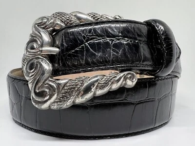 FOSSIL 女式 S 码黑色鳄鱼纹压花皮革腰带带银色奖章 — 第 1/4 张图片