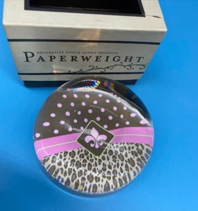 New Fleur De Lis Paperweight - Decorative Paper Supply Products by Fiddlestix - Picture 1 of 8