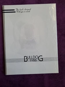 1986 "Bulldog" Altus Oklahoma High School Yearbook (Preowned) - Picture 1 of 13