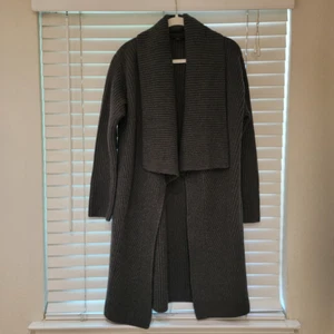 Banana Republic Factory Oversize Chunky Cardigan Small Gray Knit Duster NWOT NEW - Picture 1 of 7
