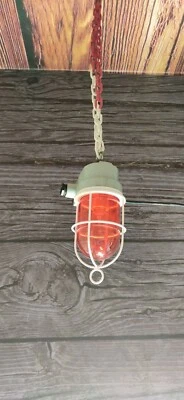 HANGING ANTIQUE RED LIGHT - Image 1 of 4
