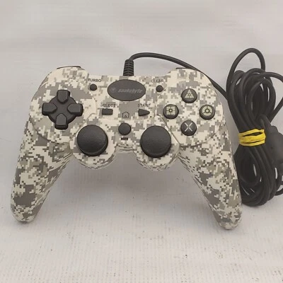Snakebyte SB01426 USB Wired CAMO Controller for PS3 PLAYSTATION 3 NOT TESTED  - Image 1 of 4