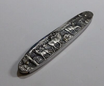 Escenas de alces en relieve de metal marca Boker Tree 3 3/8" Foto 1 de 4