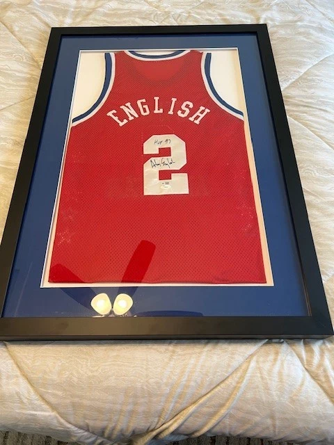 Баскетбольная футболка с автографом Алекса из Англии в профессиональной рамке NBA All-Star - Изображение 1 из 4