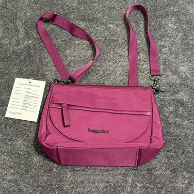 Bandolera Baggallini Bolsillo 2.0 RFID Ciruela Salvaje Ventas Muestra OSFA Bolso de Viaje Nuevo con Etiquetas Foto 1 de 4