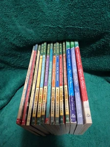 Konvolut 14 Magic Tree House Bücher - Bild 1 von 1
