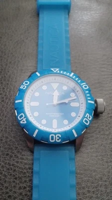 Reloj Mujer Nautica Seafoam Azul Resistente al Agua 100 Metros Movimiento Japón Foto 1 de 4