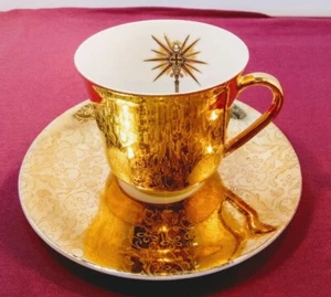 Sehr alte goldene Sammlertasse Porzellantasse / Tauftasse  - Bild 1 von 6