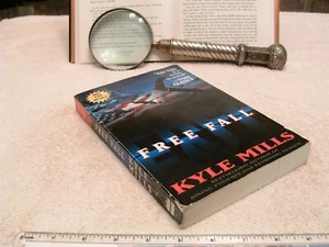 Kyle Mills  *FREE FALL*  Uncorrected Proof / ARC - Picture 1 of 9