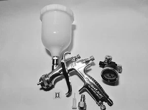 DEVILbiss NEW PAINT GUN DEVILBISS FLG 5 1.4 + Pressure Gauge, (Micrometer) NEW - Picture 1 of 2