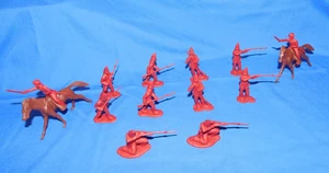 CTS Revolutionary War Hessian Soldiers with horses 1/32 red 14pcs - Picture 1 of 1