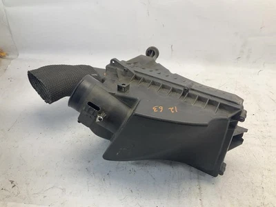 09-12 Jaguar XF Supercharged 4dr Sdn Left Driver Air Cleaner Box Q - Image 1 of 4