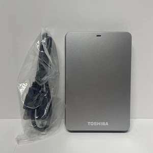 Toshiba ssd 1 TB external v63600-c - Picture 1 of 4