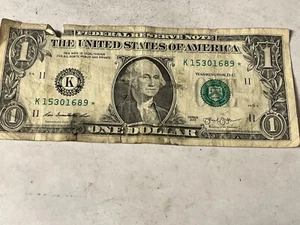 One 1 Dollar Bill Series 2013 STAR NOTE Whitesquirrelcoins - Picture 1 of 3