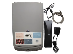 HP Scanjet 4470c Scanner, photo-quality – up to 1200 dpi with true 48-bit colour - Zdjęcie 1 z 7