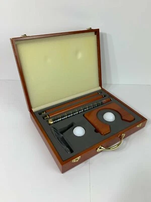 Executive Box Golf Putter - NEW - Portable Golf Box- RH - Wooden Box - Xmas GIFT - Image 1 of 4