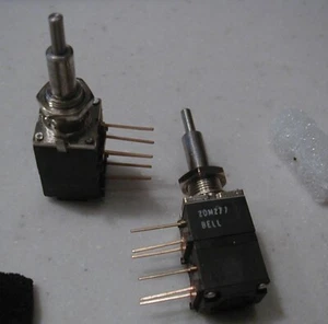 Potenciómetro A-B MODPOT doble eje concéntrico 25K ¡NUEVO DE LOTE RARO! - Imagen 1 de 1