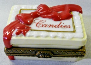 Vintage Midwest of Cannon Falls Candies Box Trinket Box w/Chocolate Trinket - Picture 1 of 7