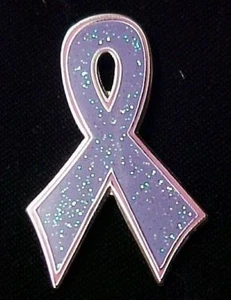 Nuevo alfiler de concienciación sobre el cáncer de color púrpura azulado cinta brillante para toda la vida - Imagen 1 de 4