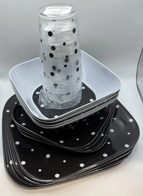 Temp-tations  Polka-Dot Melamine 4-10.5 “ 4- 8” Plates 4-8”bowls & 4-12oz 16 Pcs - Image 1 of 4