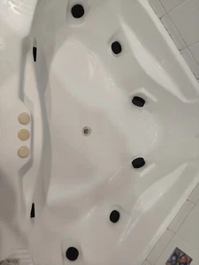 Stylus Bath Spa Tub Blanking Caps - Black 70+90mm Set Of 8 - Picture 1 of 3