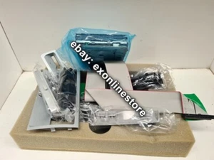 DS710B - 1.44MB Internal Diskette Drive for dx5150 incl cables and bezels - Picture 1 of 1